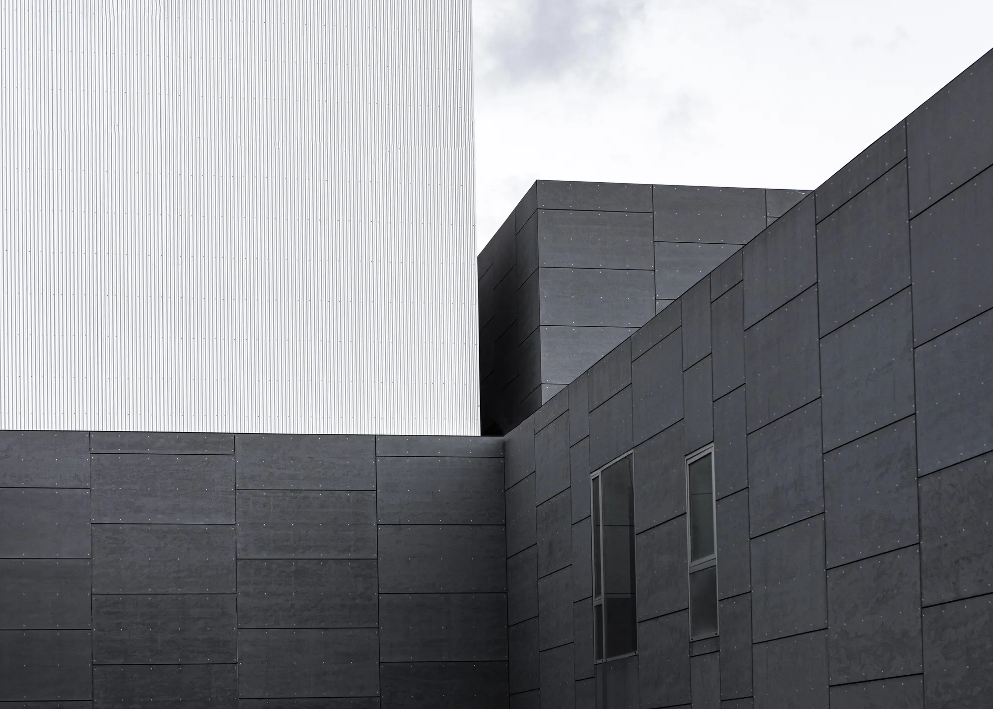 facade diagnostics concrete-structure-city-with-copy-space